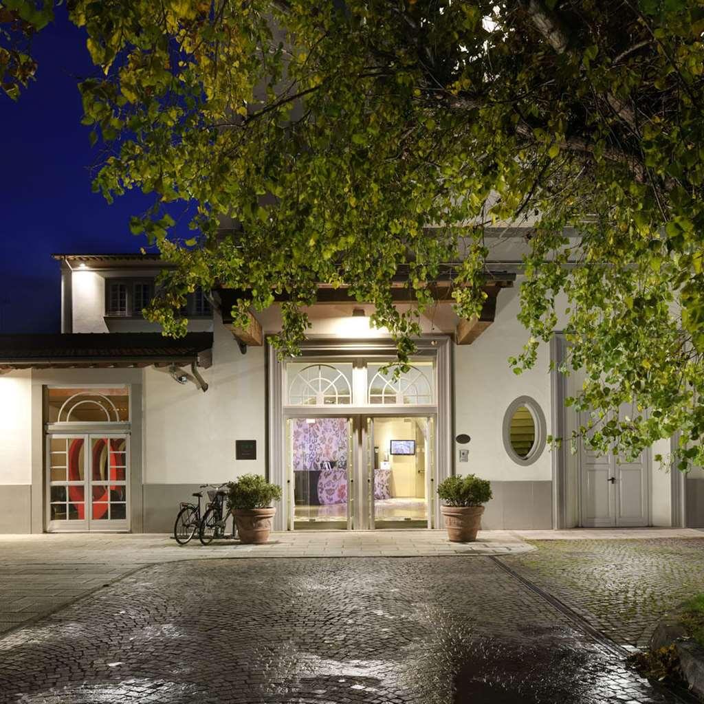 Una Hotels Vittoria Firenze Bagian luar foto